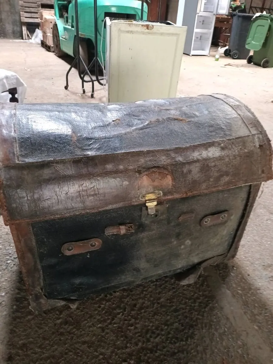 Treasure Chest - Image 1