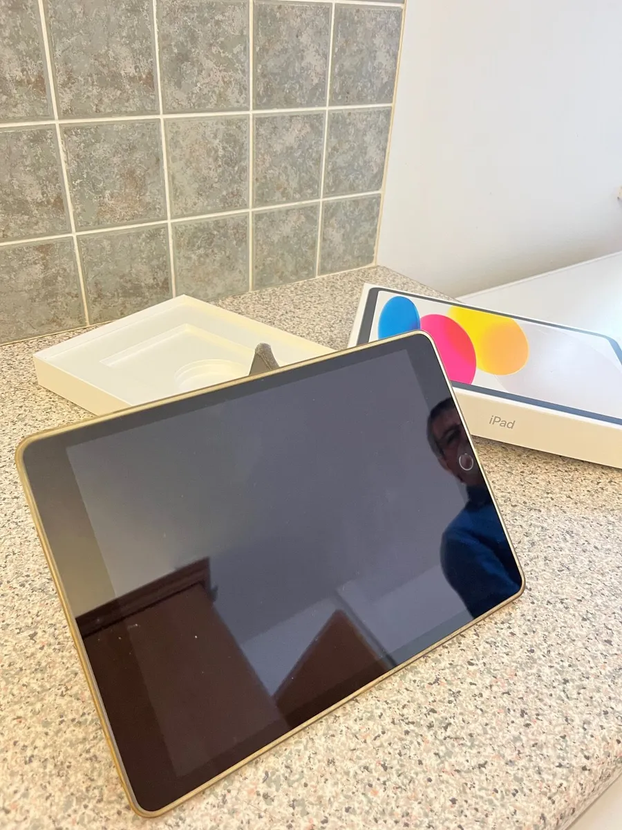 Ipad 9th Gen 64 GB - Image 1
