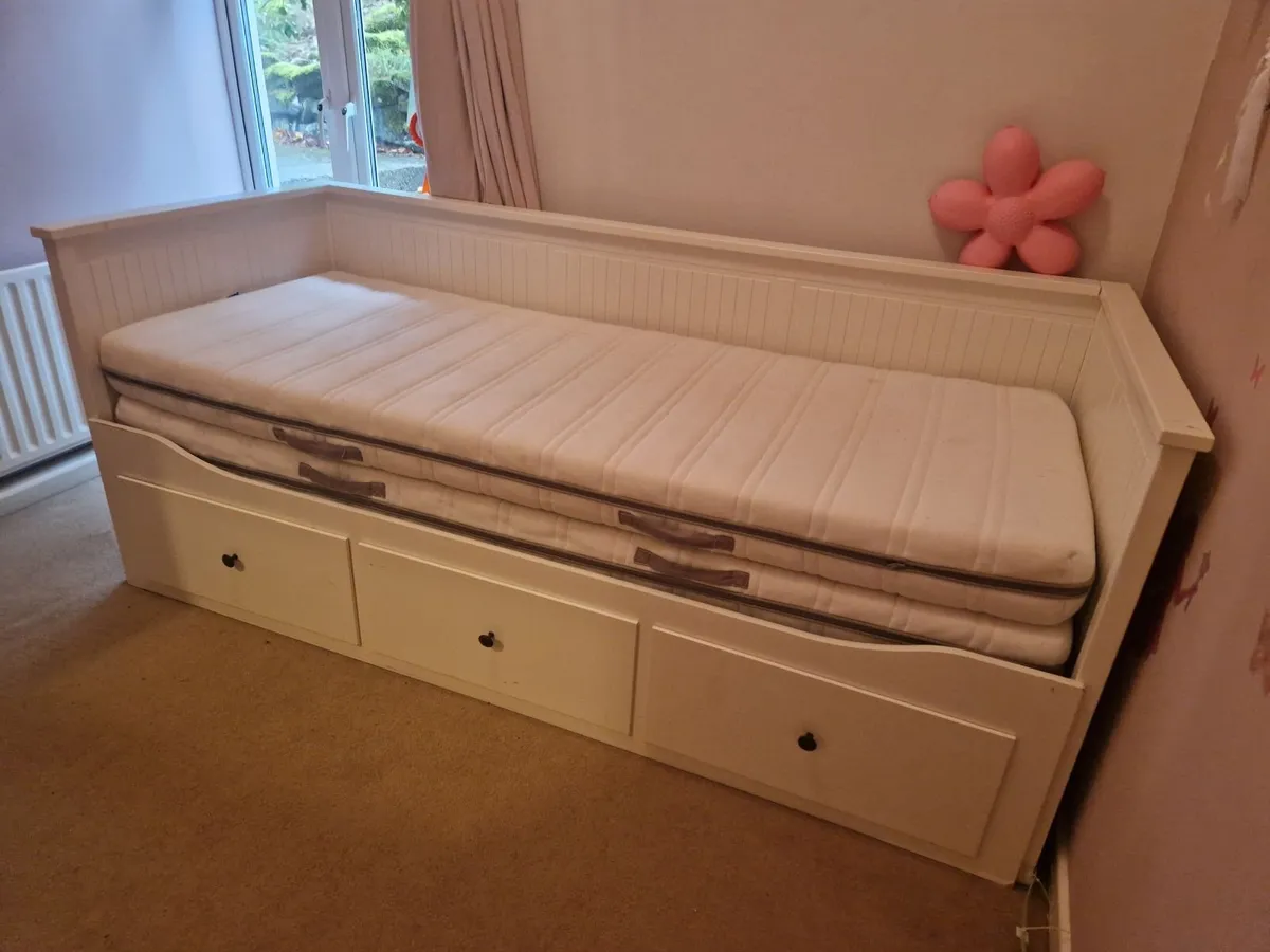 Ikea Day Bed - Image 1