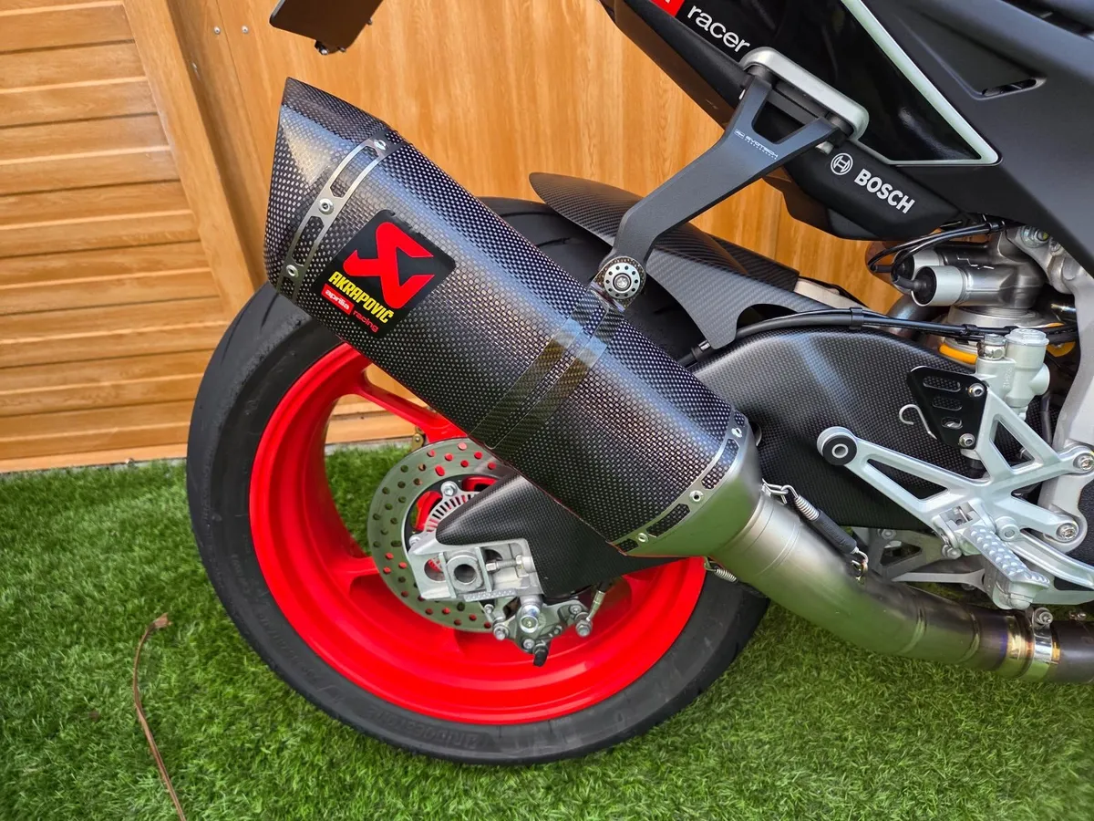 2020 Aprilia Tuono V4 Factory - Image 4