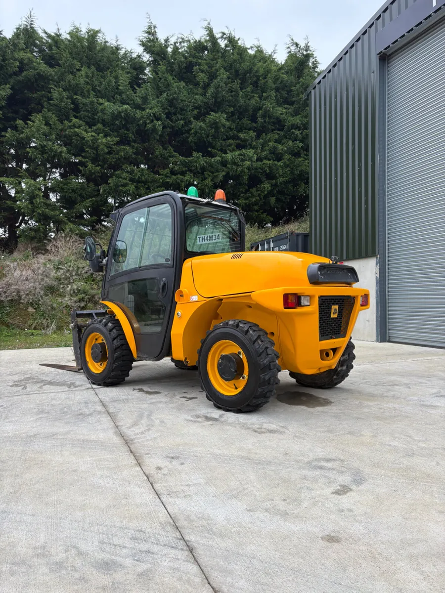2021 JCB 520-40 - Image 3