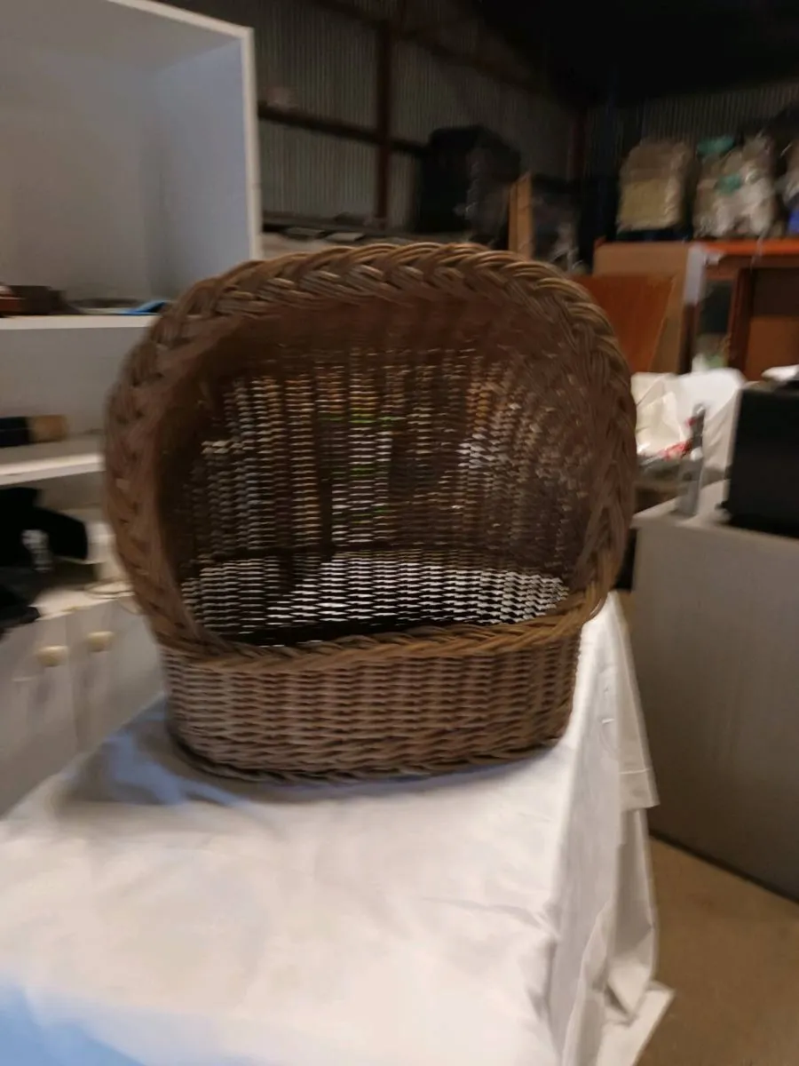 Cat Basket - Image 1