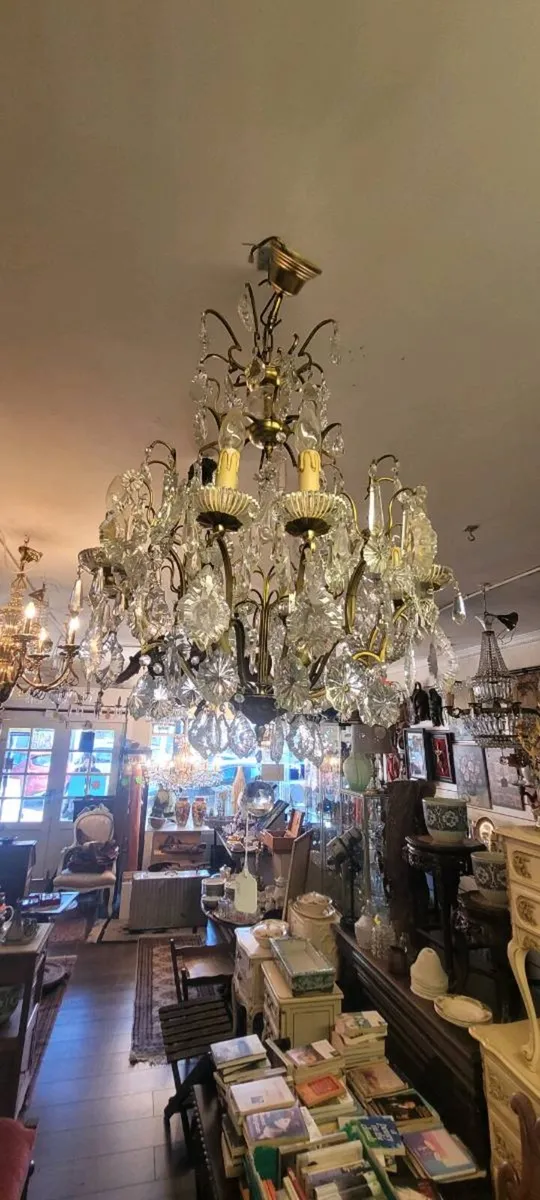 Large 19th century French chandalier.
