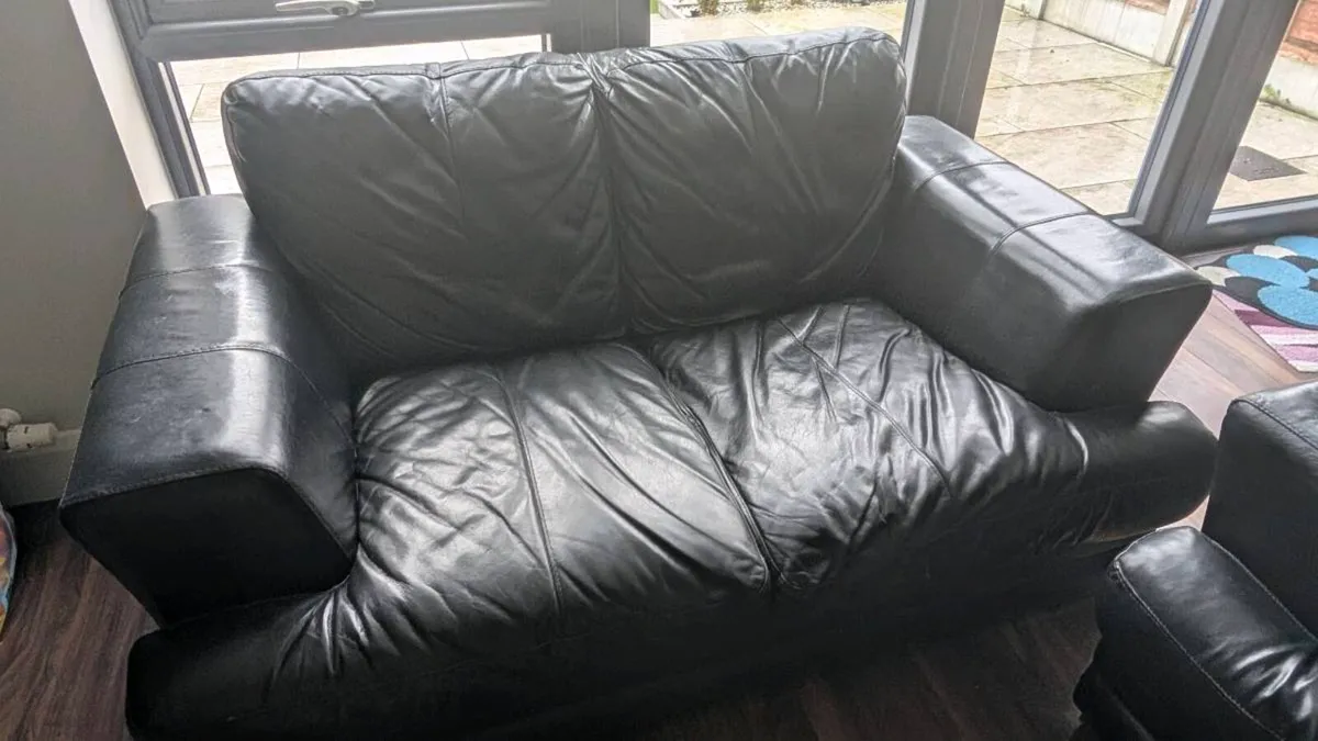 Sofa - Image 4