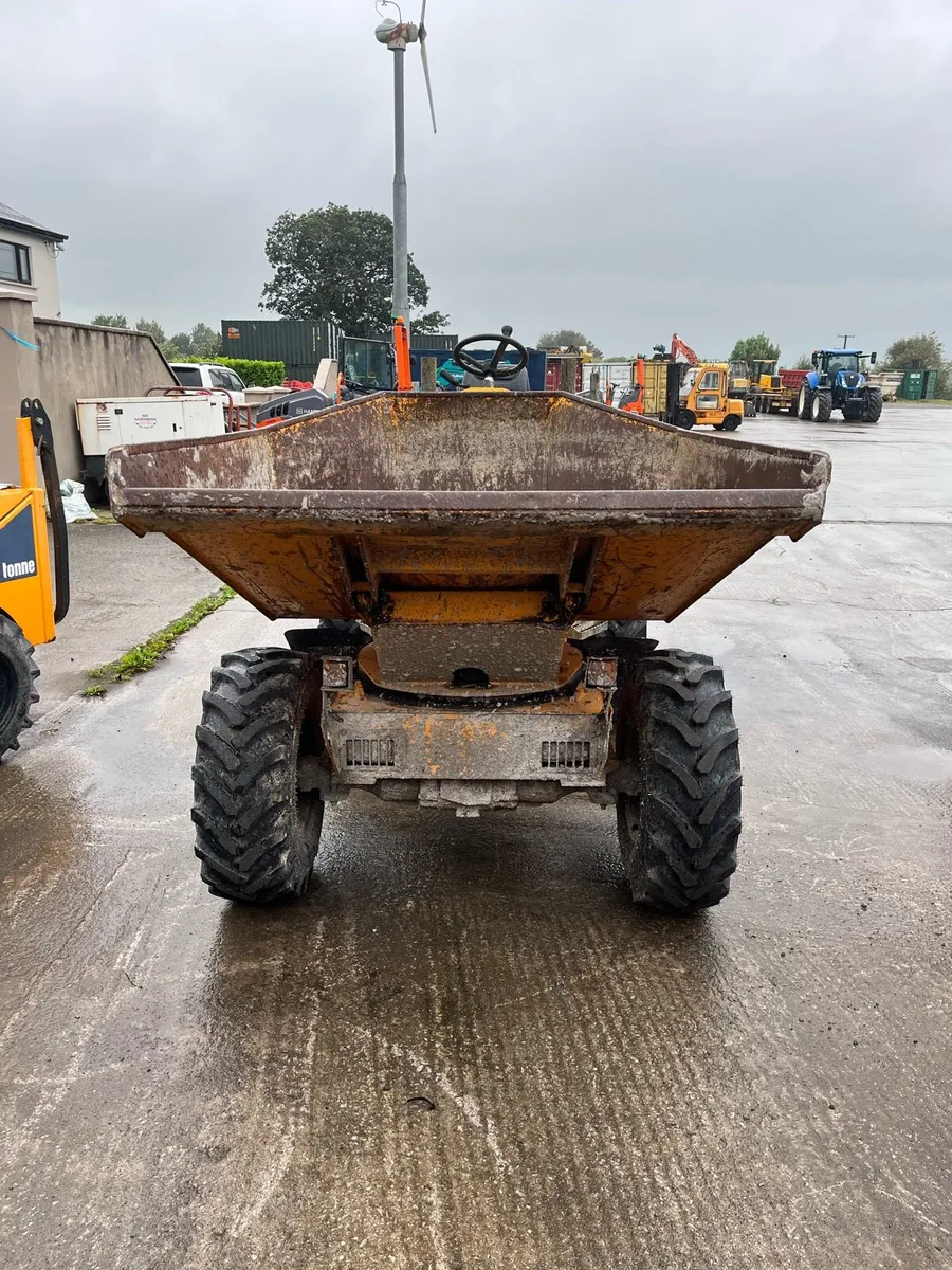 3 ton swivel dumper - Image 2