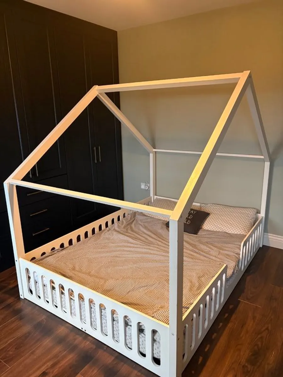 Double House Bed - White - Image 4