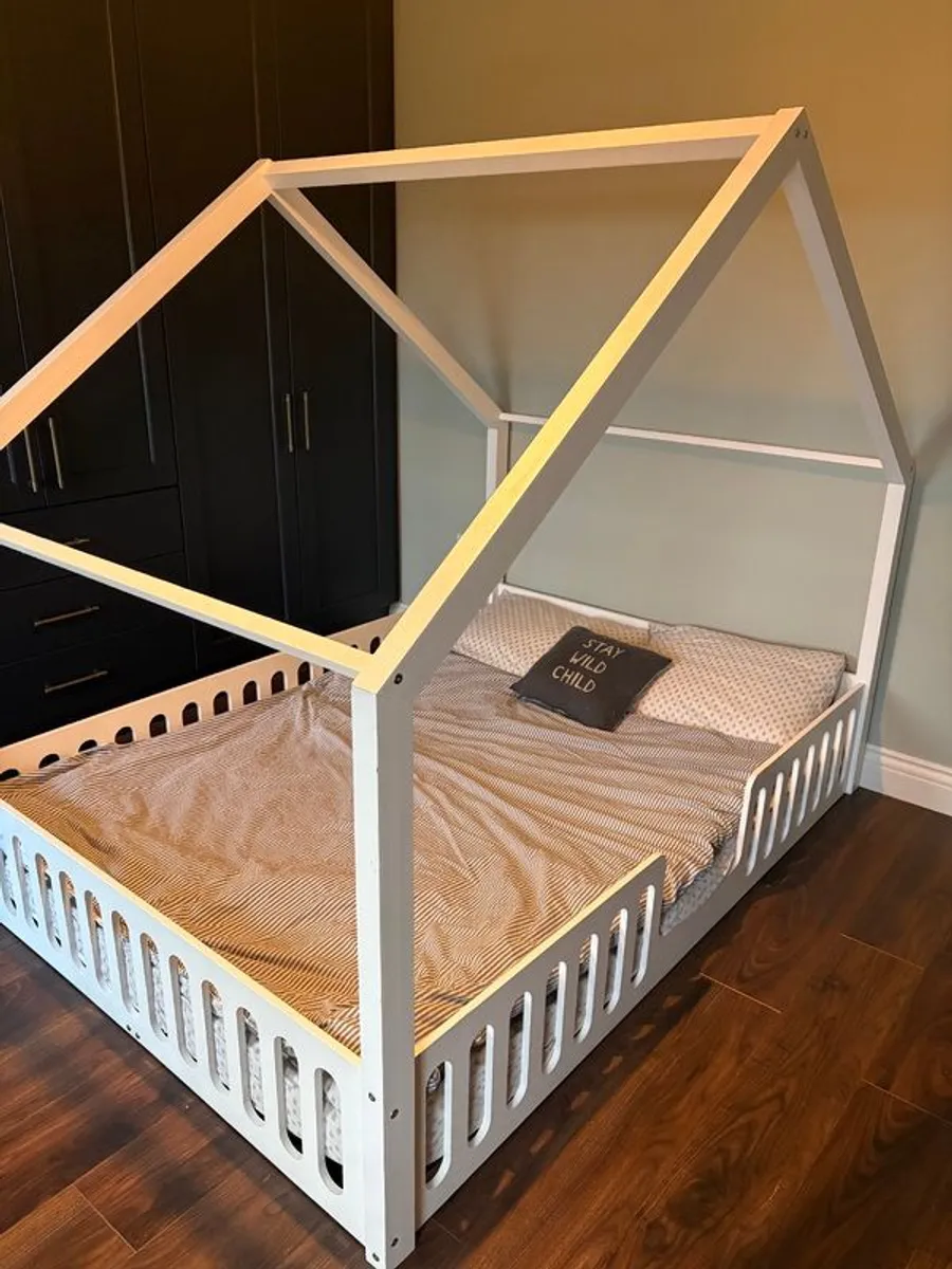 Double House Bed - White - Image 1