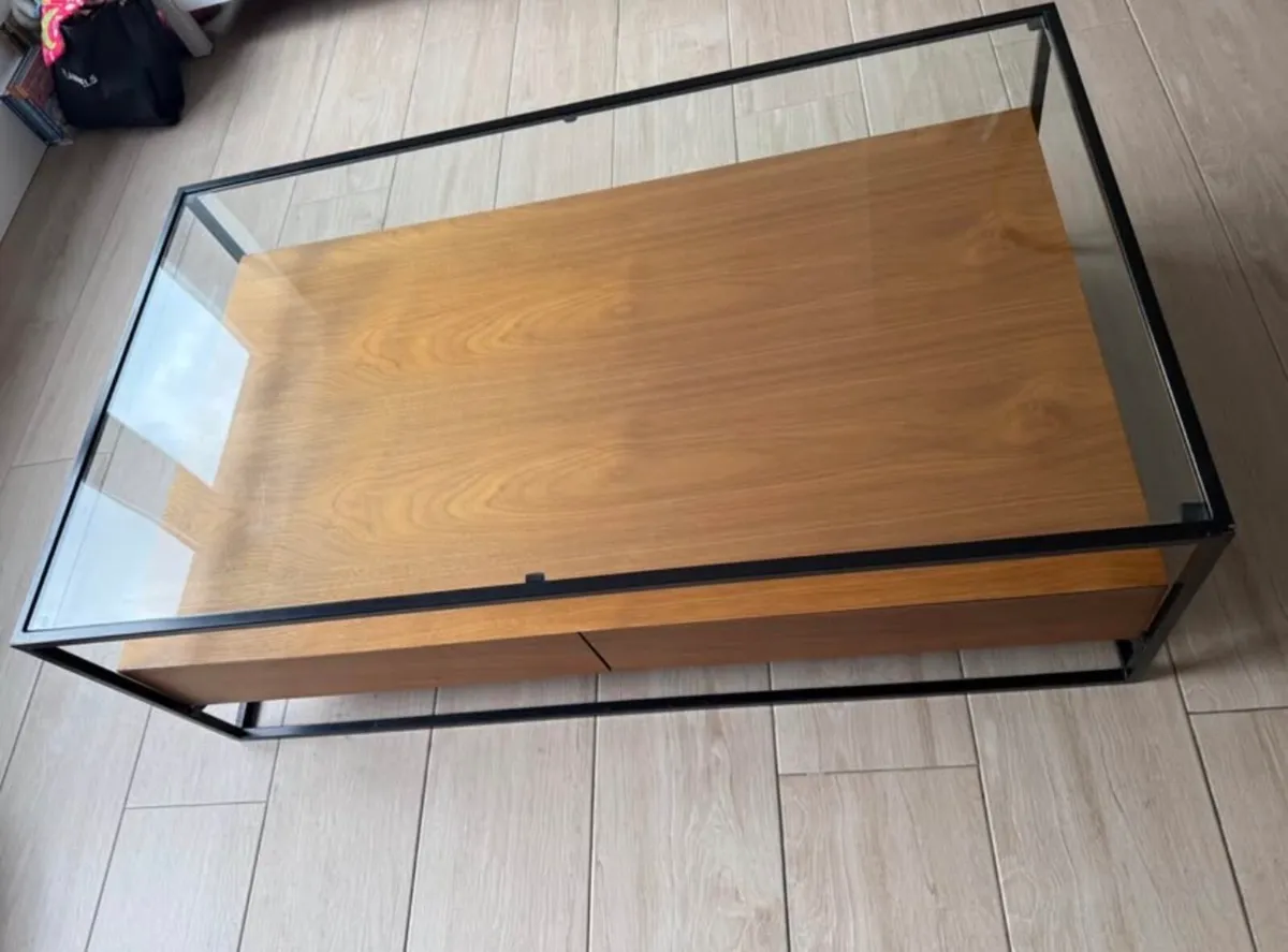 Meadows and Byrne Alfred coffee table - Image 1