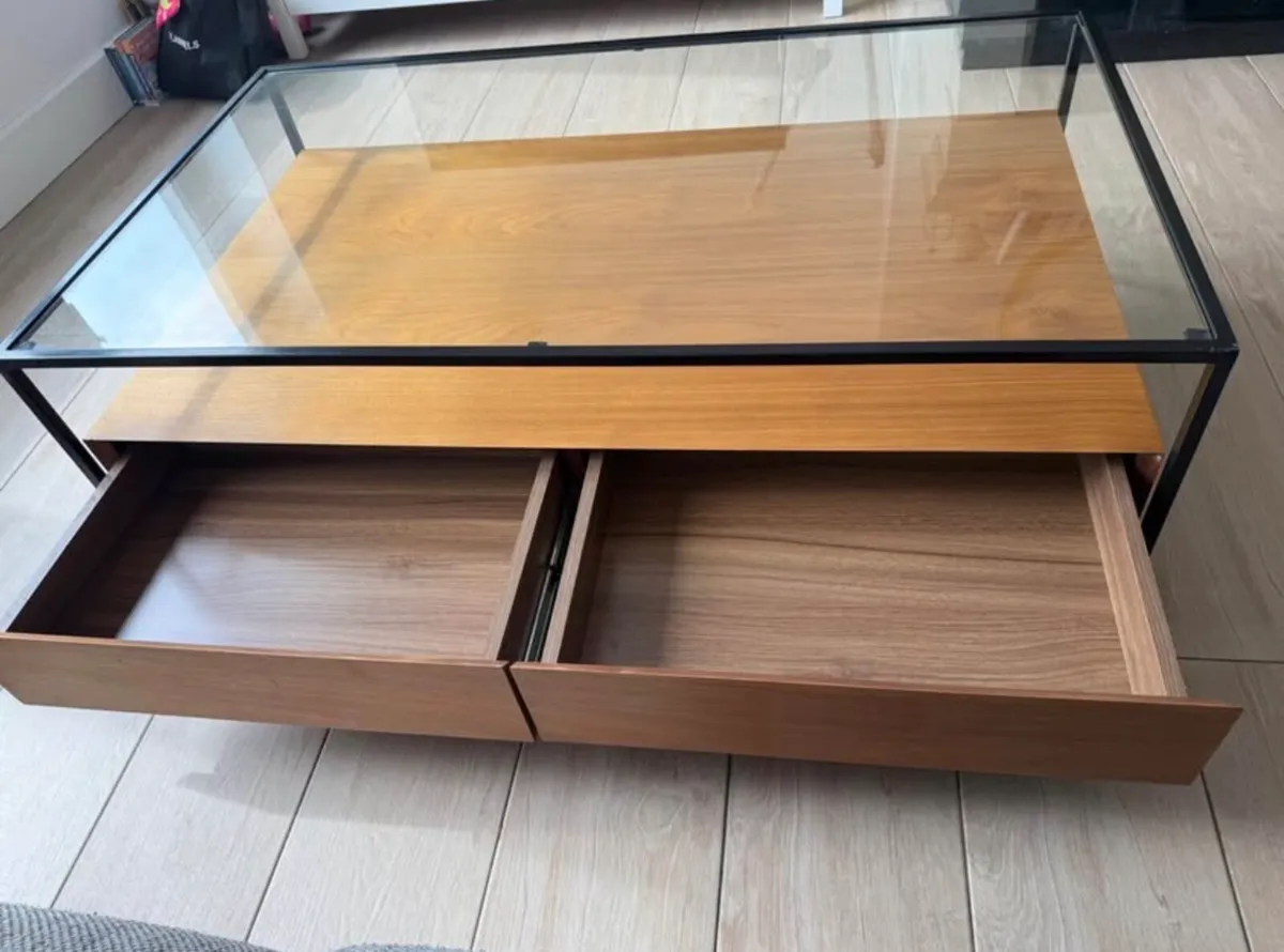 Meadows and Byrne Alfred coffee table - Image 2