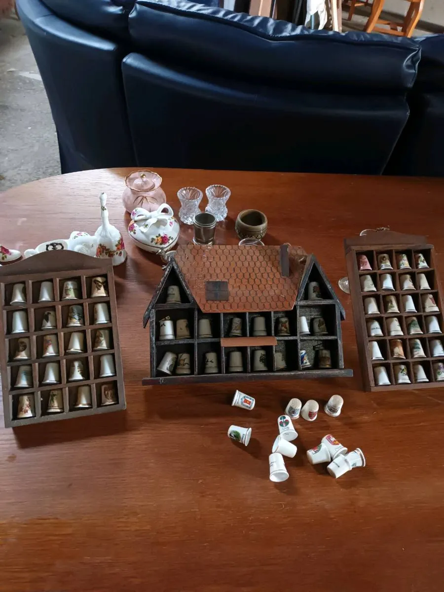 Collection of Thimbles - Image 1