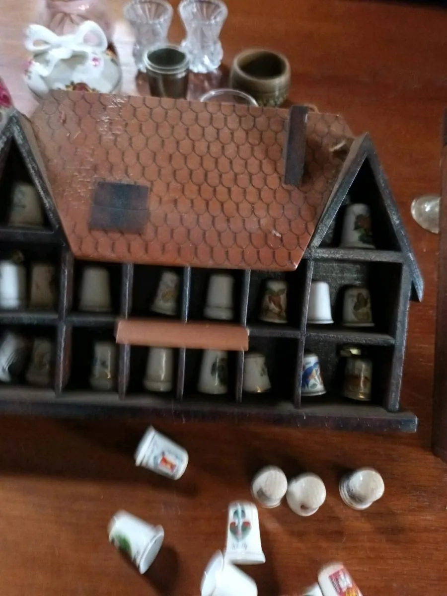 Collection of Thimbles - Image 2