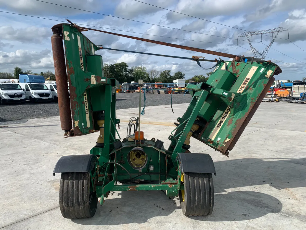 UNRESERVED 2006 MAJOR TDR16000 BAT WING ROLLER MOW - Image 4
