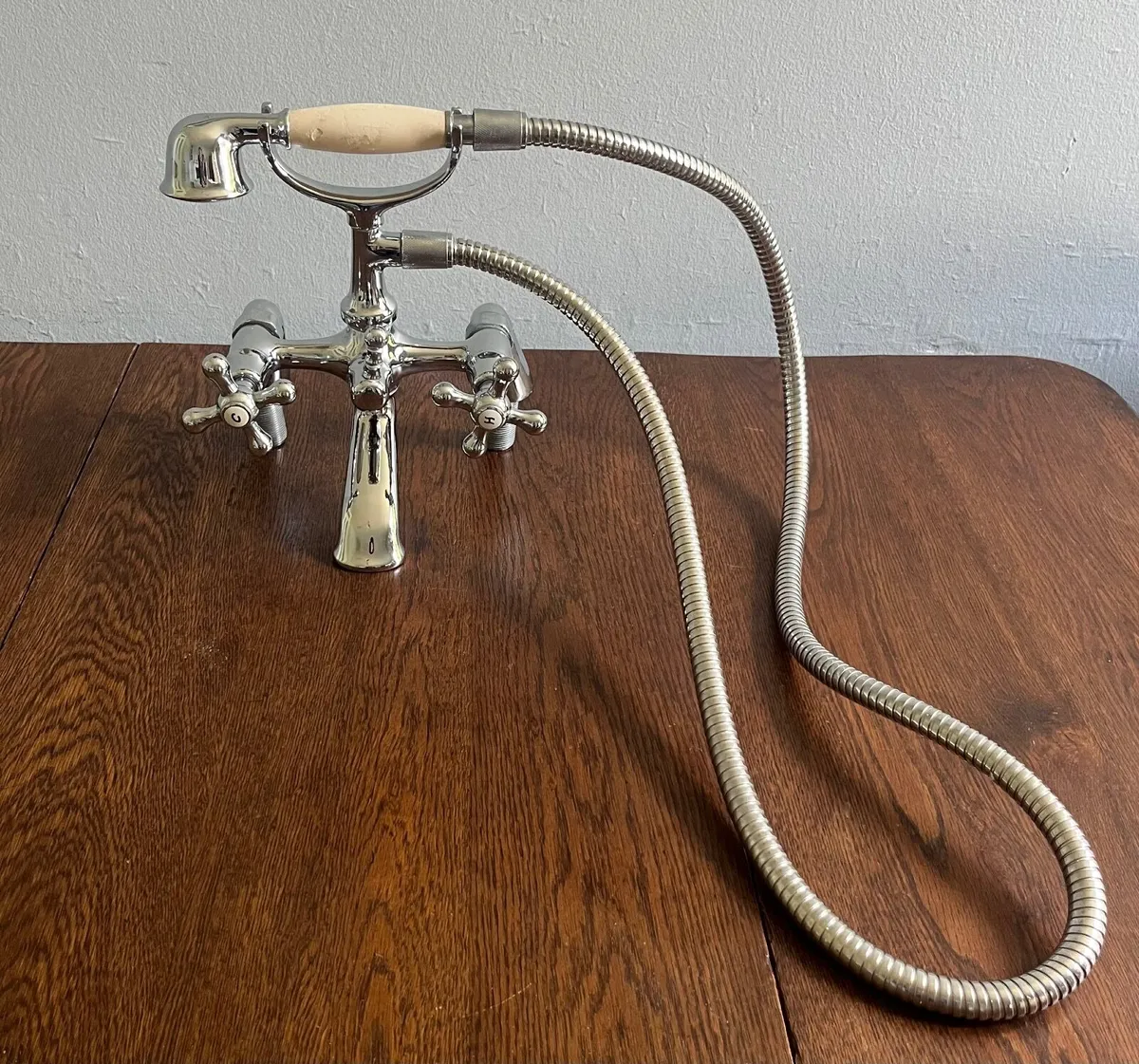 Traditional Chrome Bath Shower Mixer Tap & Handset - Image 1