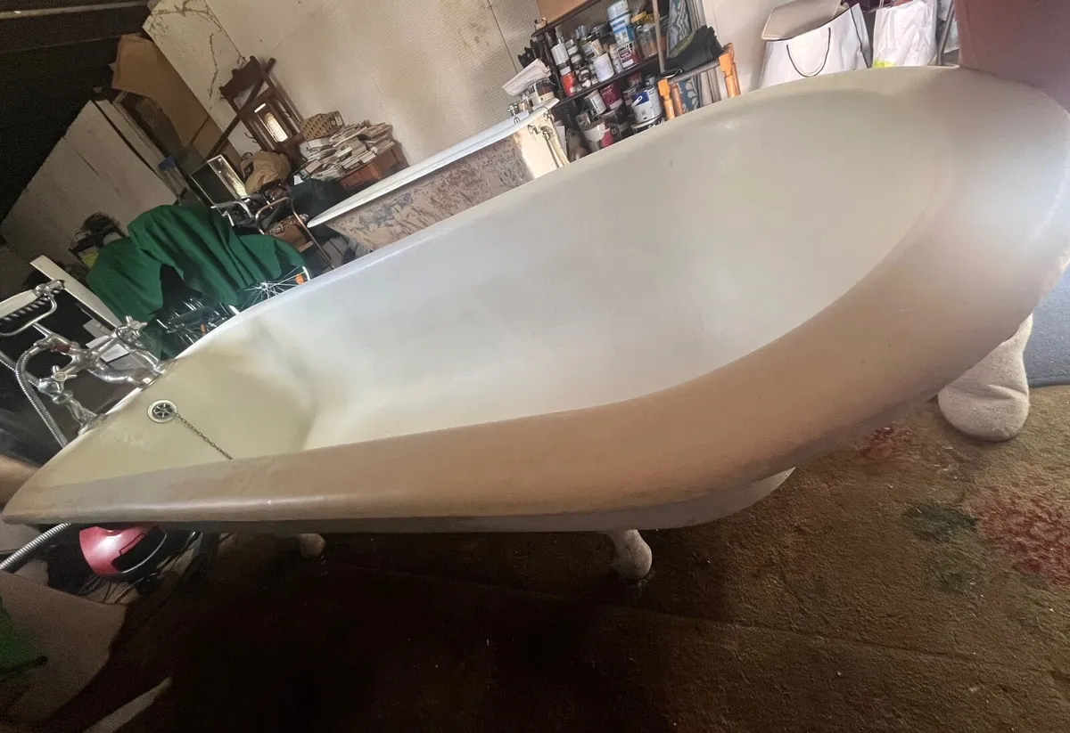 Antique Original Cast-Iron Bath (6ft) - Image 3