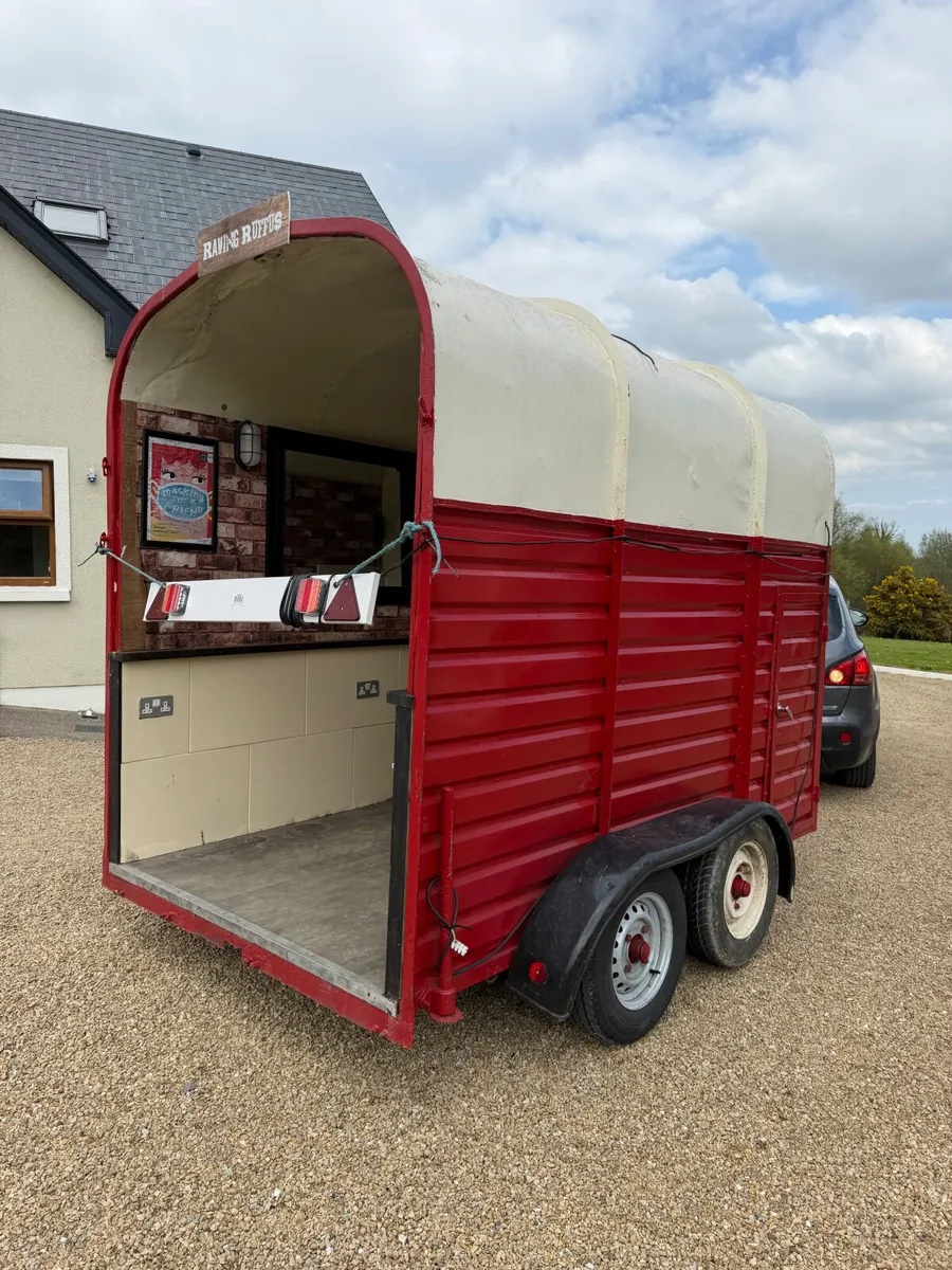 Food/ Coffee Trailer - Image 1