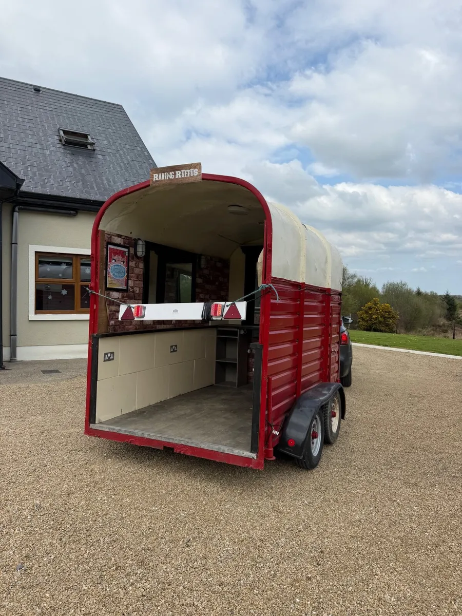 Food/ Coffee Trailer - Image 3