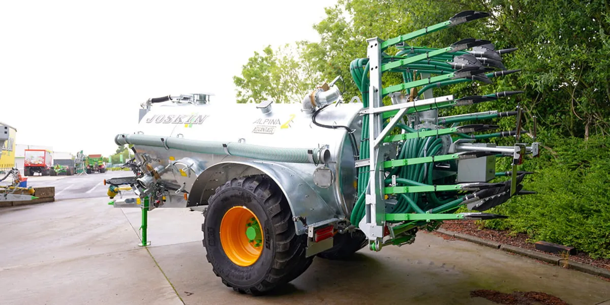 JOSKIN ADVANTAGE ALPINA2 7100S SLURRY TANKER - Image 1