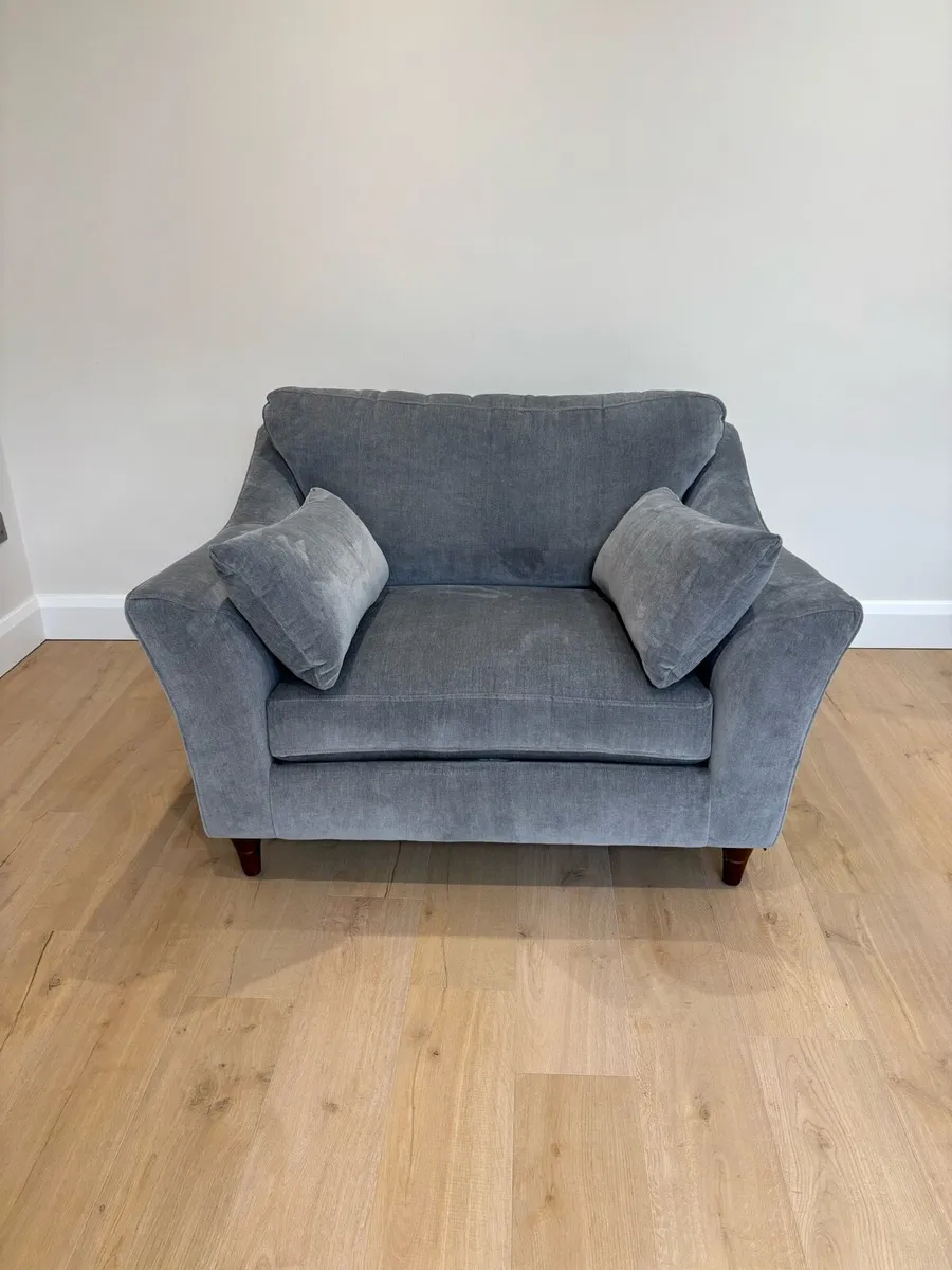 Chair - cuddler sofa chair - Image 3