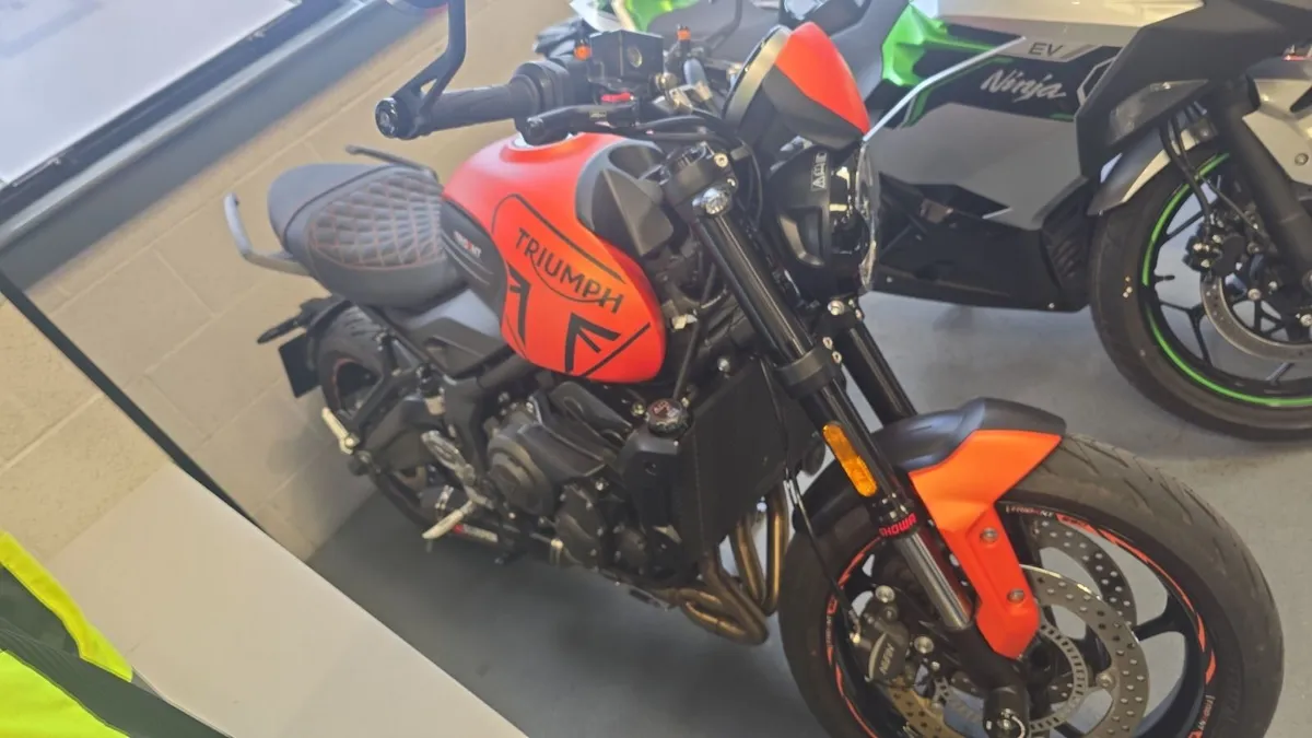 Triumph Trident 2023 - Image 1