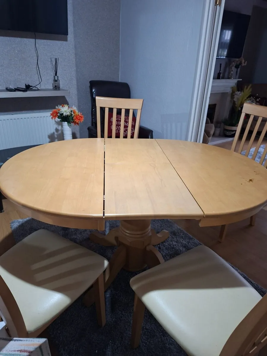 Dining table and chairs - Image 2
