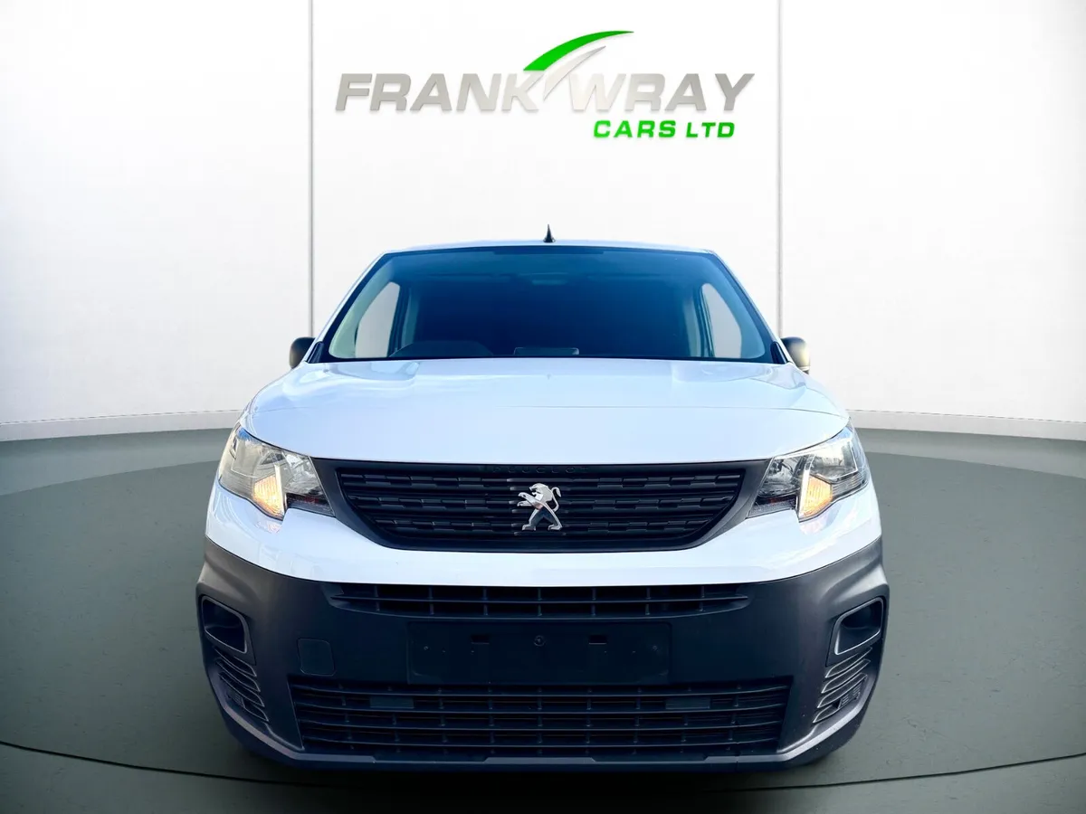 2023 PEUGEOT PARTNER PROFESSIONAL PREM HDI 100 BHP - Image 2