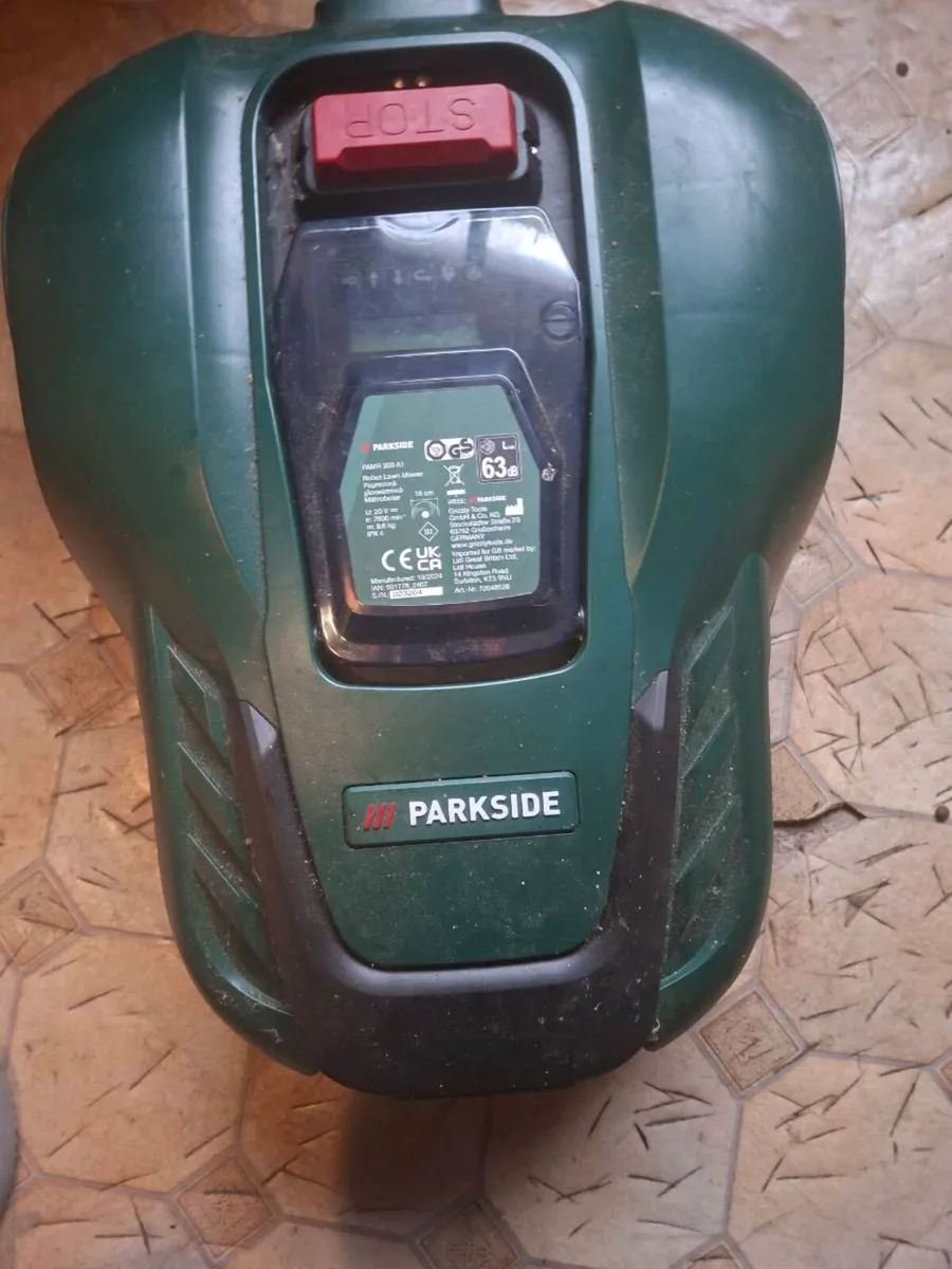 robotic  lawnmower  Parkside - Image 3