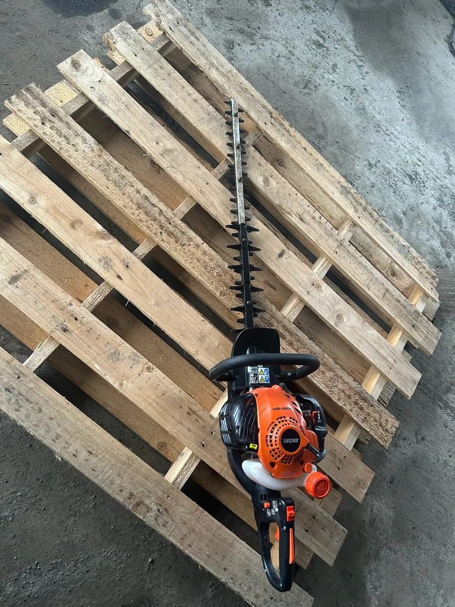 ECHO HCR-185ES Professional Hedge Trimmer - Image 1