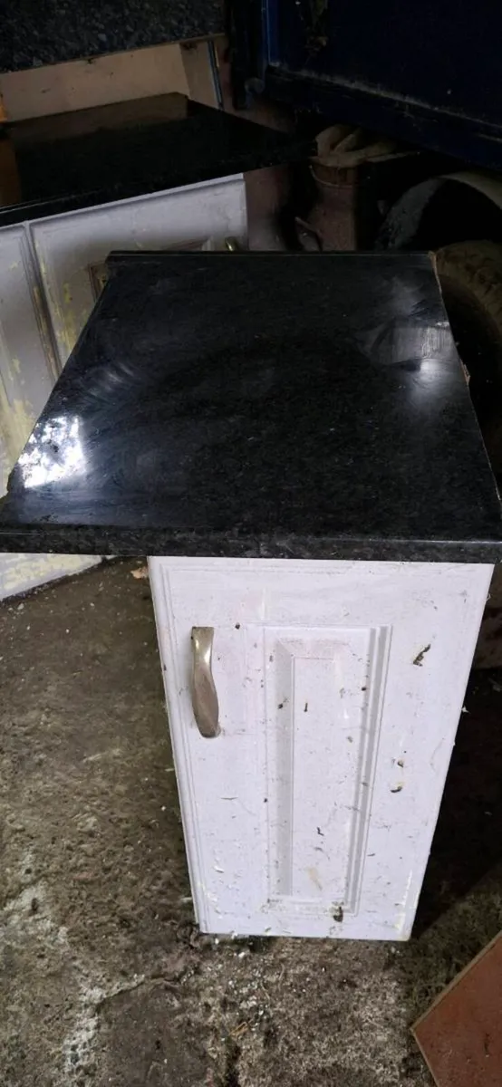 Black granite/quartz sink - Image 4