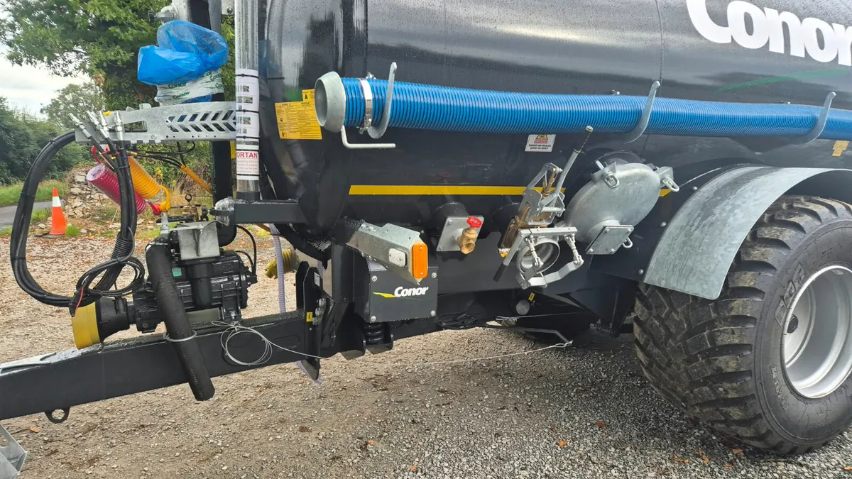 New Conor 3000TR Tank & 9Mtr Shoe - Image 4