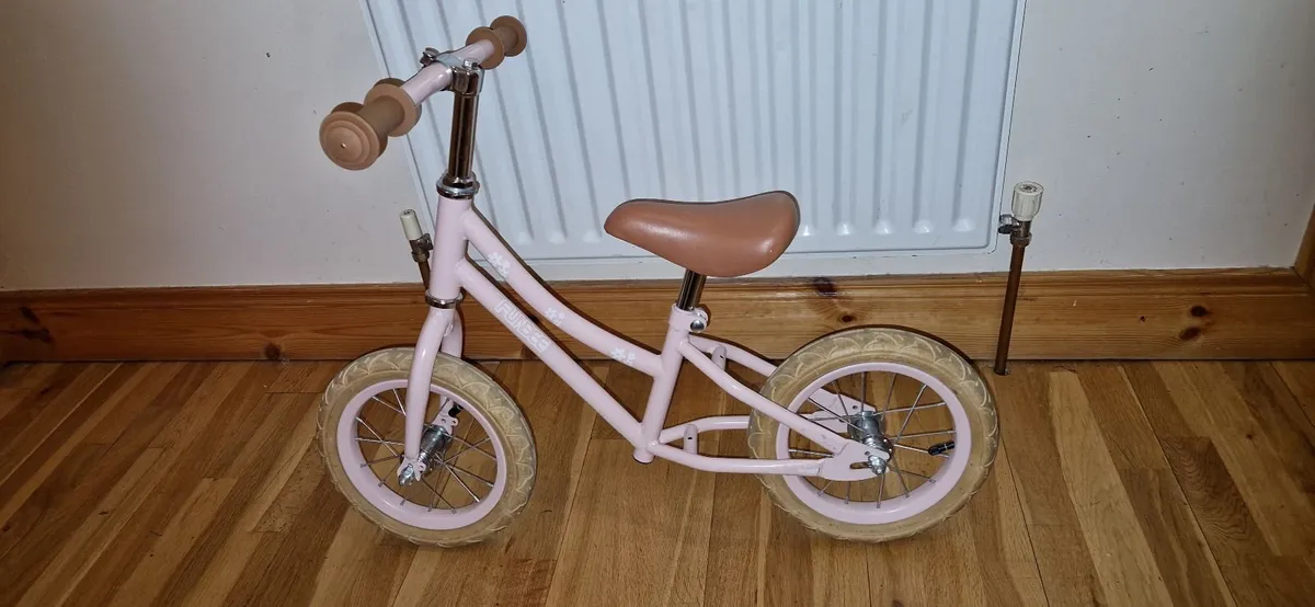 Mia Balance bike - Image 1