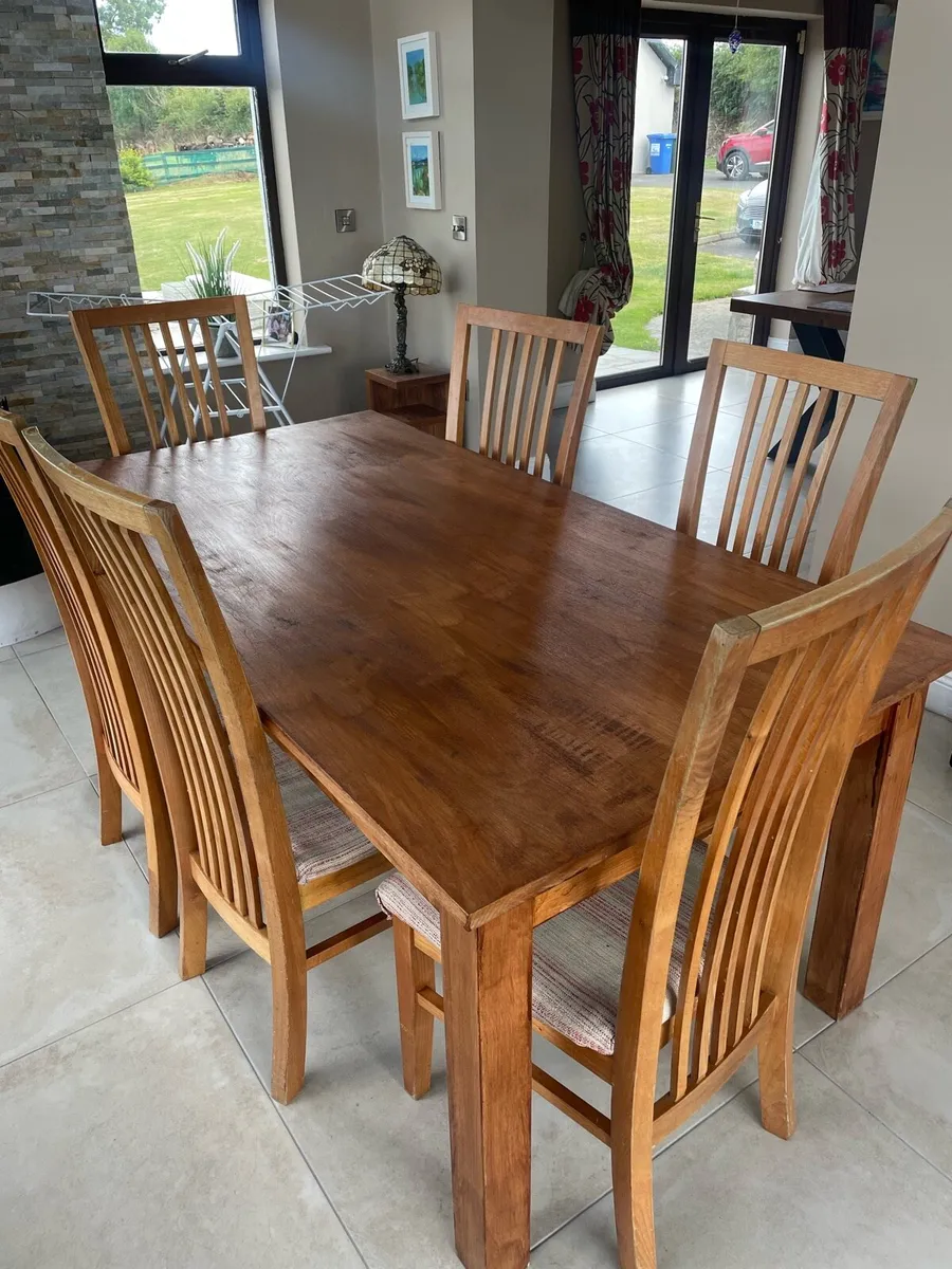 Kitchen Table & 8 Chairs