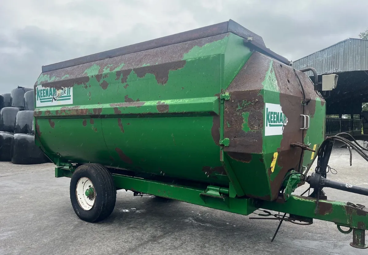 Keenan 115 Diet Feeder - Image 1