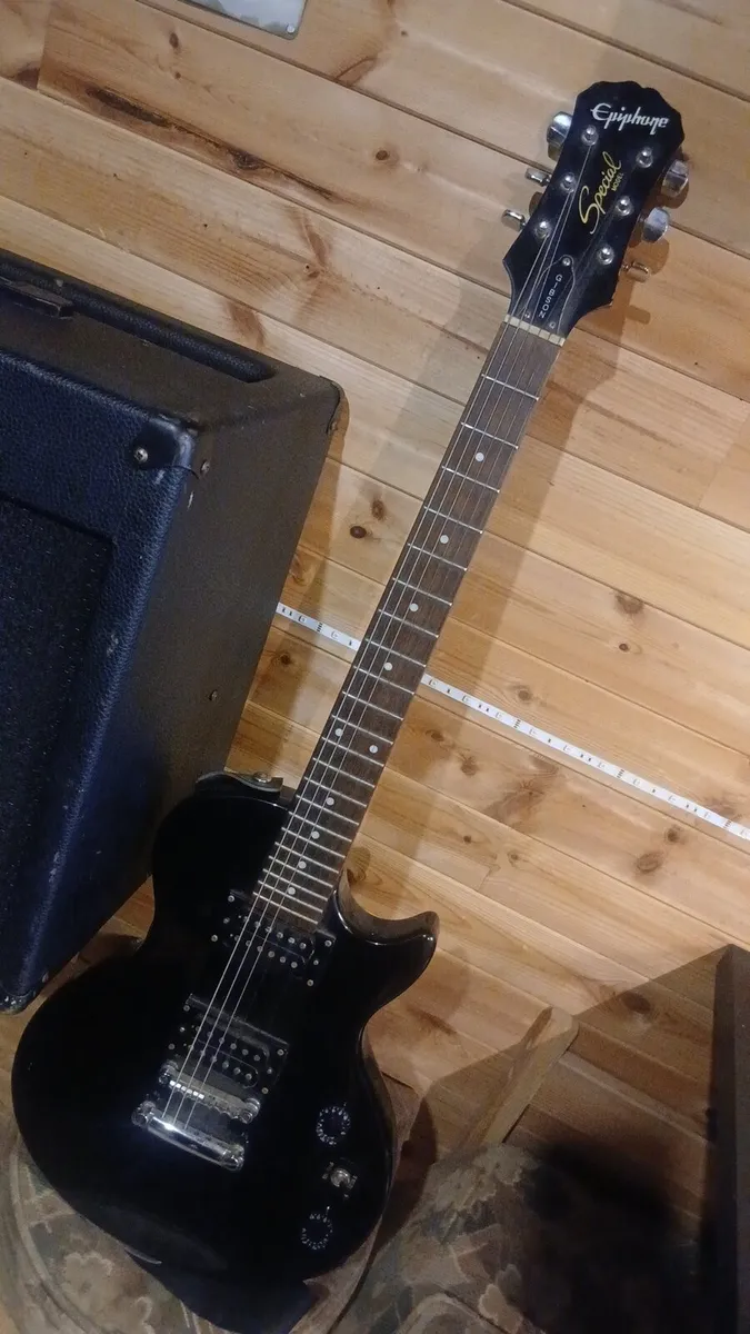 Gibson Epiphone Special + Amp - Image 1