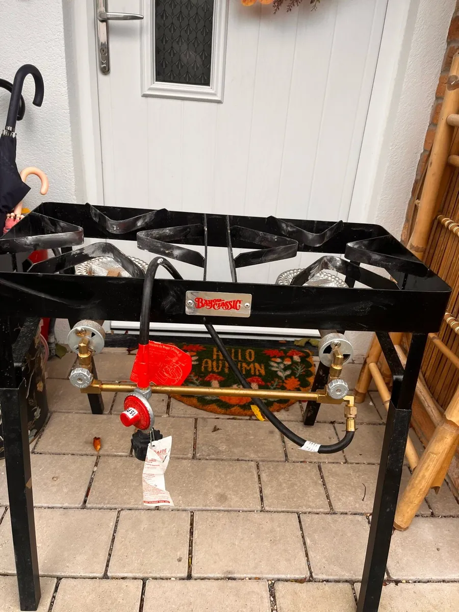 Double burner gas stove - Image 1