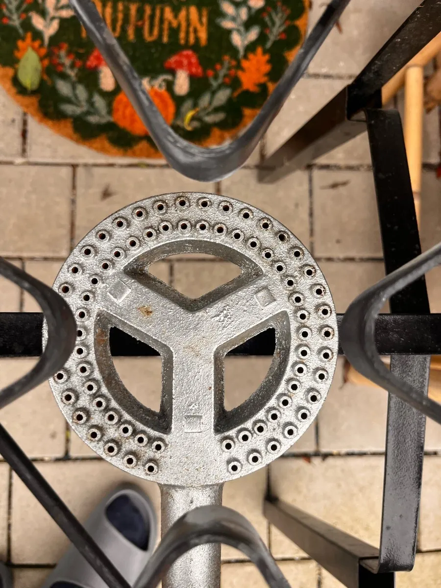 Double burner gas stove - Image 3