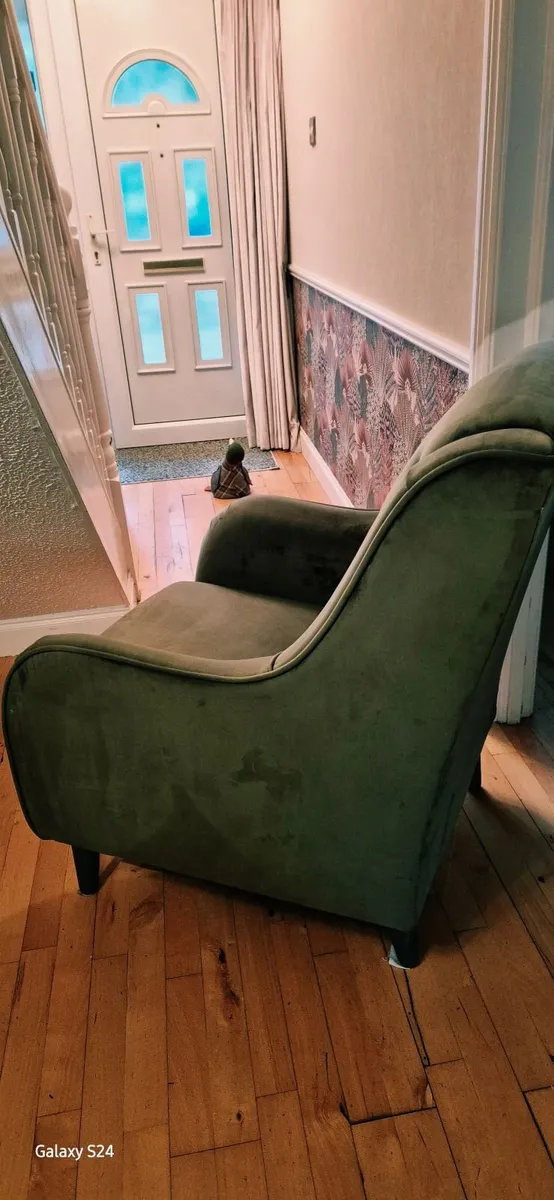 Forest green Armchair - Image 3