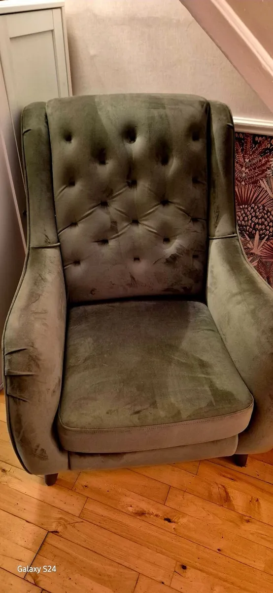 Forest green Armchair - Image 1