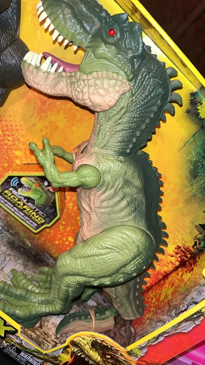 Gorilla & Dinosaur Set - Image 3