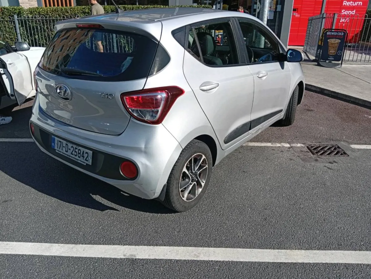 2017 Hyundai i10 2017 - Image 3