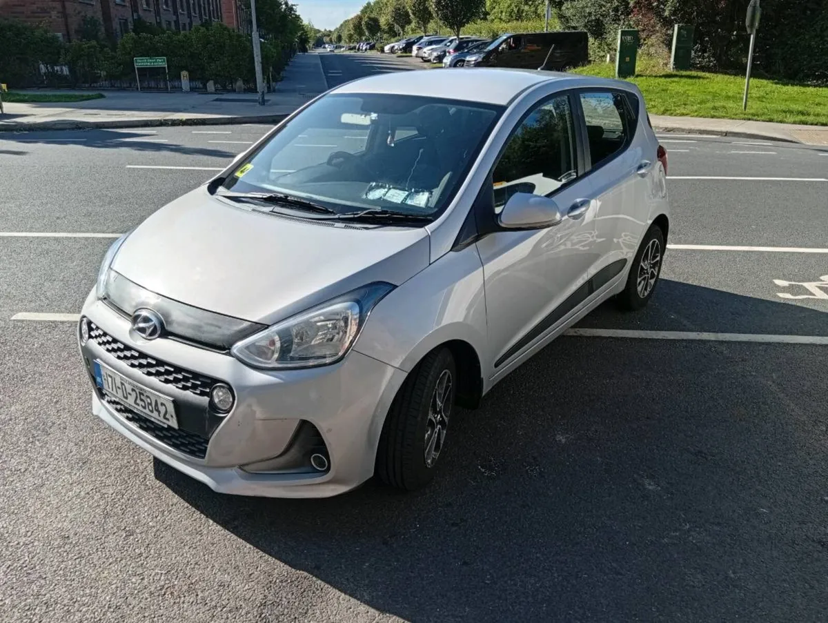 2017 Hyundai i10 2017 - Image 2