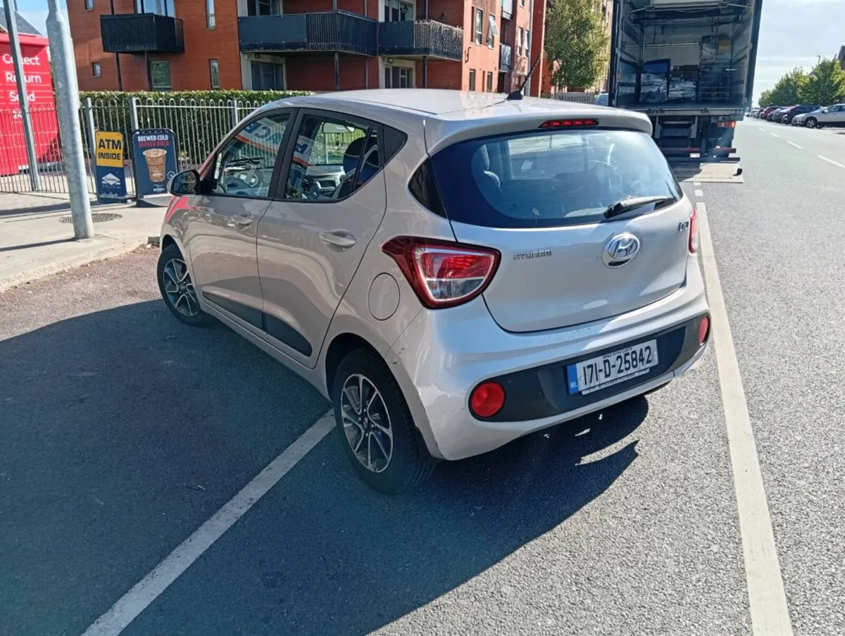 2017 Hyundai i10 2017 - Image 4