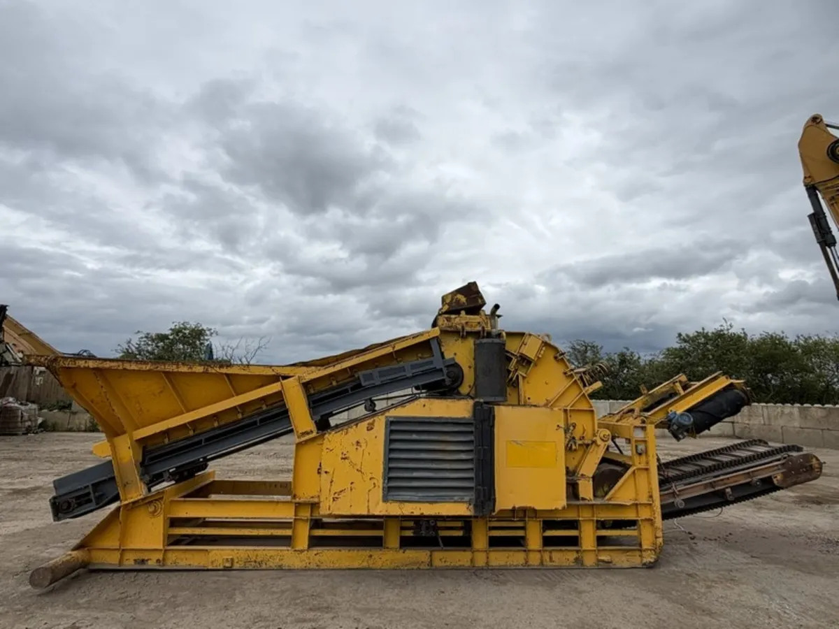 2004 Rubble Master RM60 Hook loader crusher - Image 1
