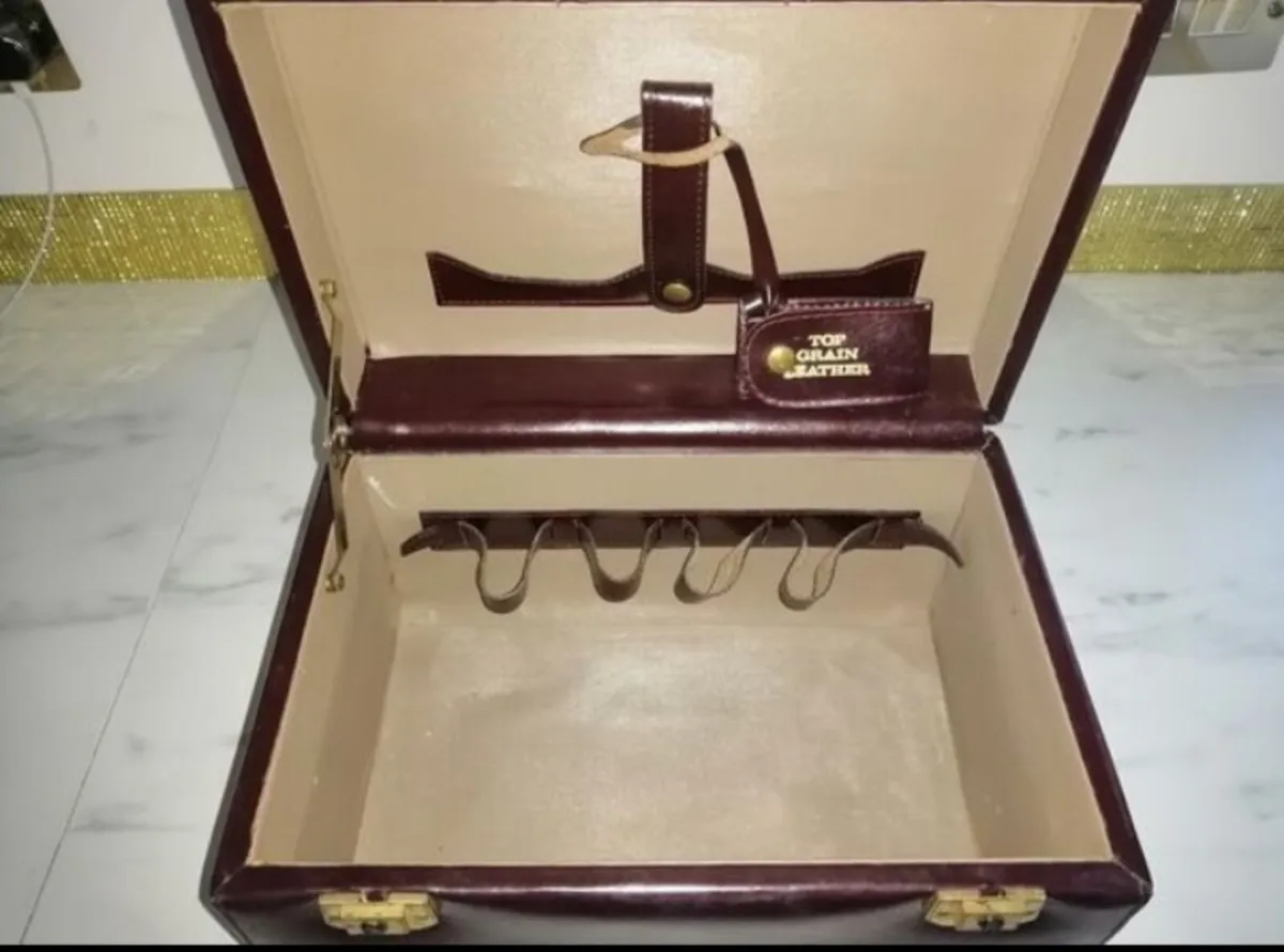 Leather Travel Case - Image 2