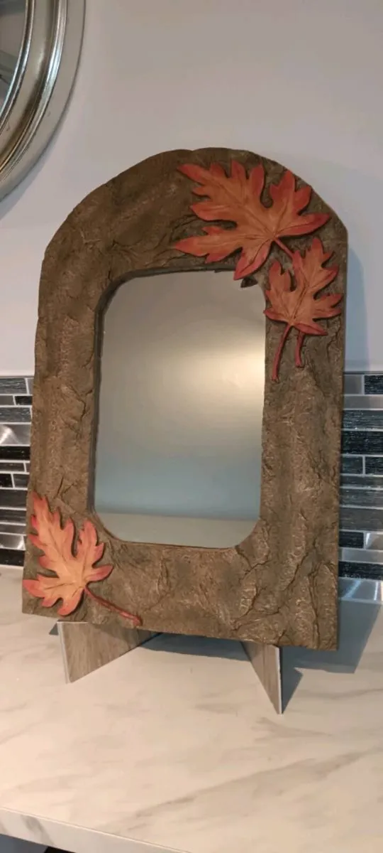 Newgrange mirror and clock - Image 3