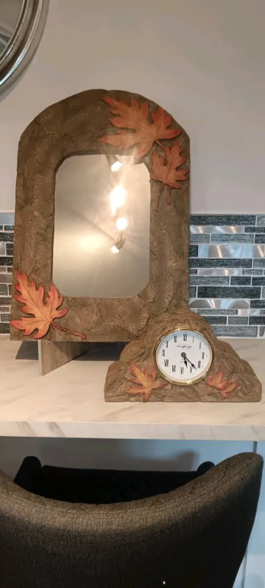 Newgrange mirror and clock - Image 1