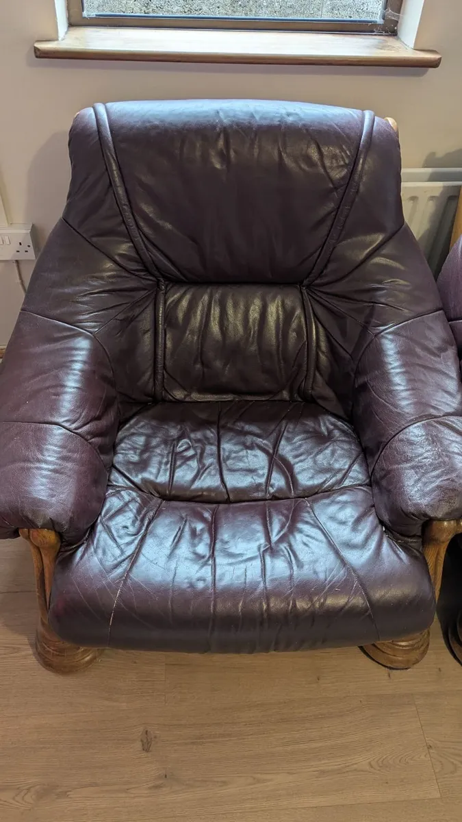 Armchairs - Image 1
