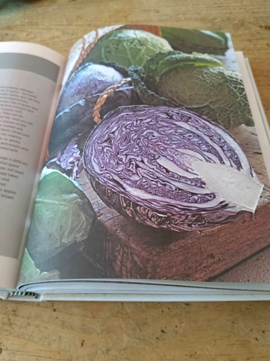 Grow Your Own Veg by Carol Klein.  Provides practi - Image 2