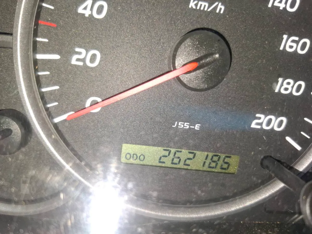 Toyota landcruiser - Image 4