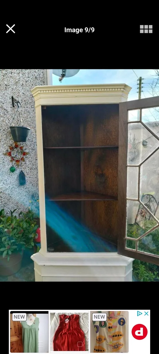 Antique Mahogany corner cabinet, with glass and do - Image 3