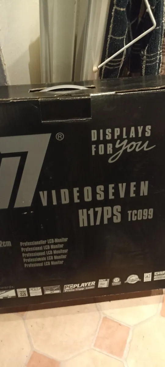 Videoseven H17PS Monitor - Image 1